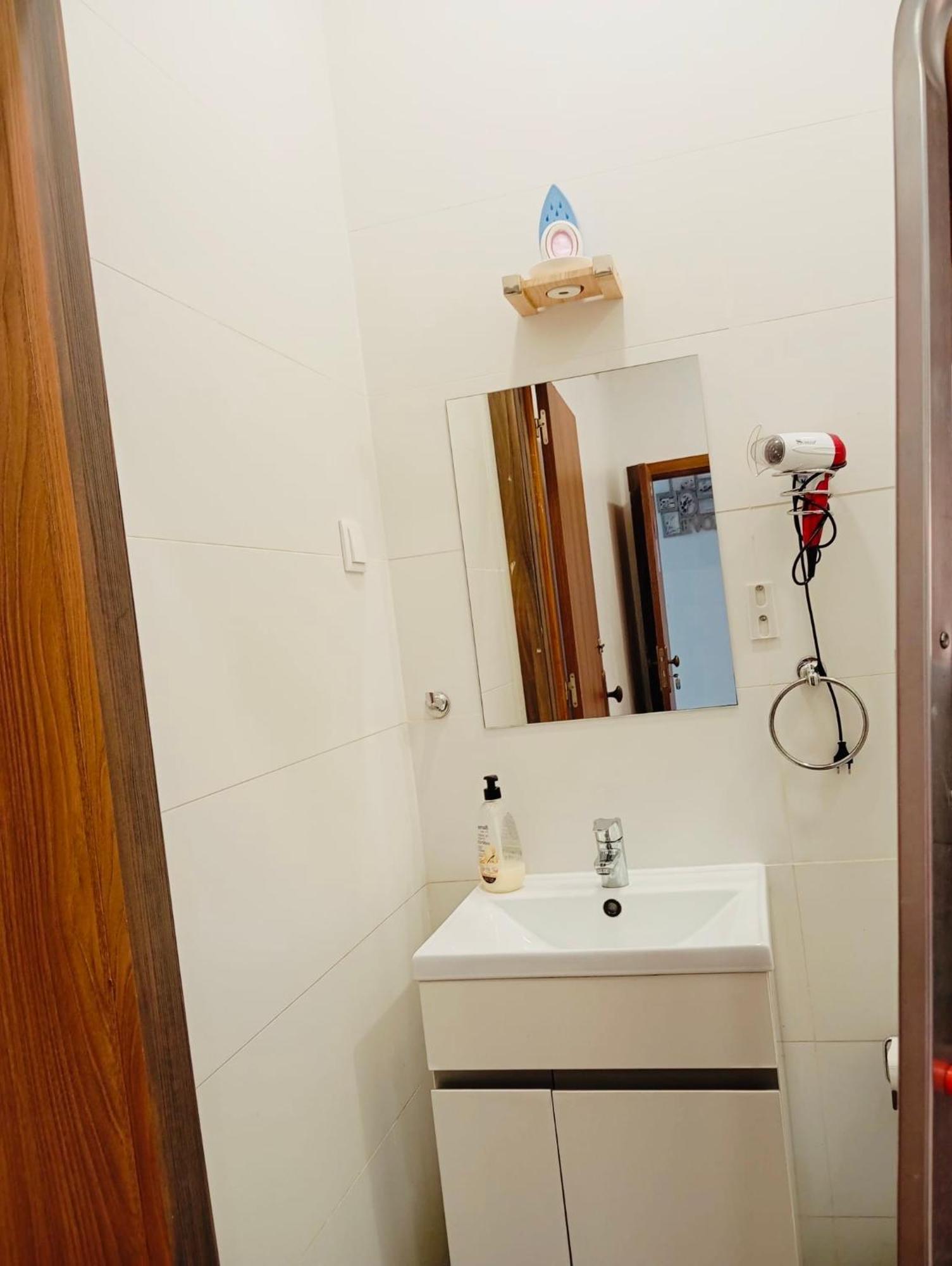 Quarto em Acomodações Particulares Pensamento 12b *