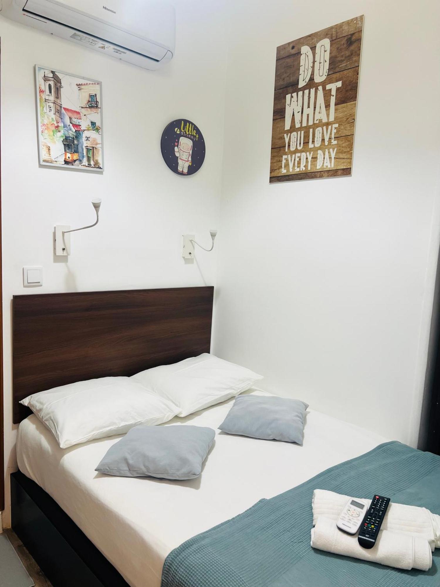 Pensamento 12b Quarto em Acomodações Particulares Lisboa