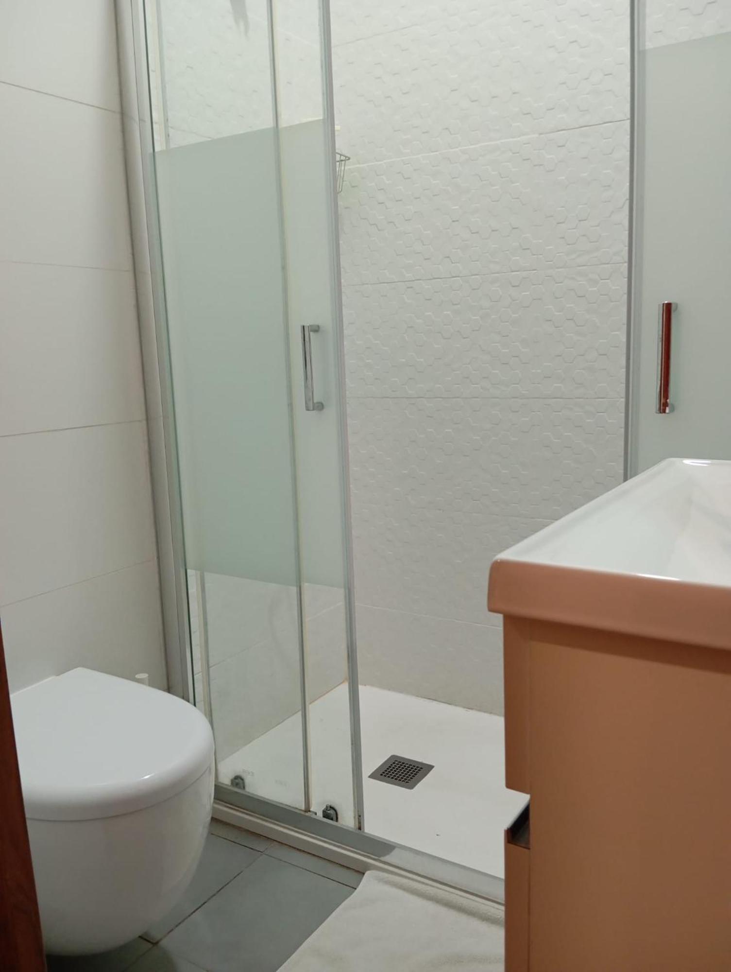 Quarto em Acomodações Particulares Pensamento 12b *